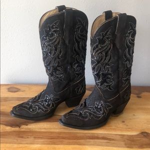 Corral Boots size 8 like new!